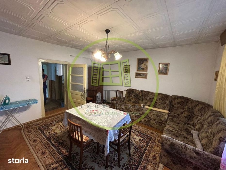 Casa individuala, 6 camere | 2109 mp teren |, Rusi, com. Slimnic, jude