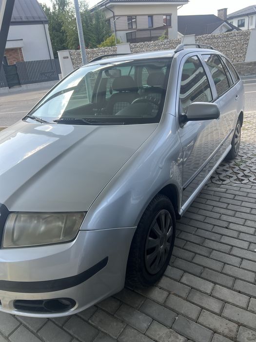 SKODA Fabia 2008 — imagine 5