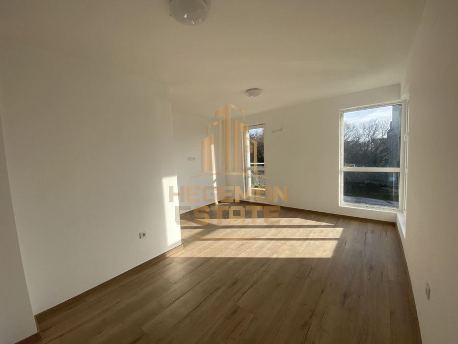 Продава се Двустаен апартамент в Варна, Възраждане 3 - 50 кв.м за 2060 €/кв.м - Снимка #2