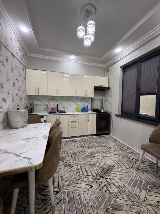 Сергили Беруний Махалла 1,5соток 4та хона евроремонт срочна прадаю