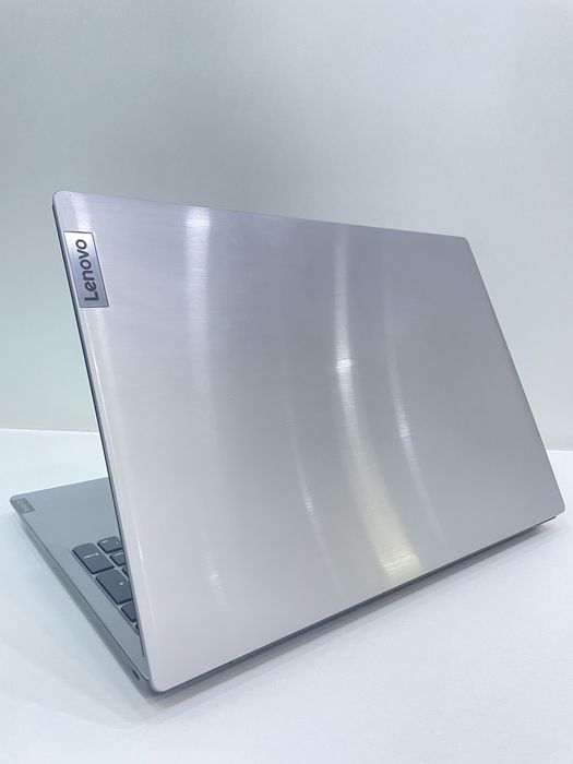 Lenovo ideaPad 3 Ноутбук