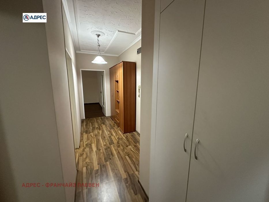 2-стаен в Плевен-Идеален център площ 68 цена 125000