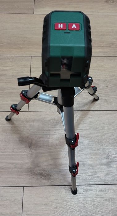 Nivela laser cu linii incrucisate, PARKSIDE,Raza de lucru 10 m, Nou!