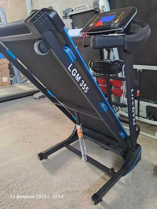 Беговая дорожка LIFE GYM 355