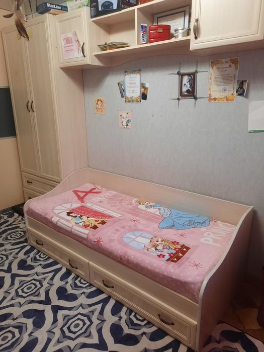 Продам детский горнитур