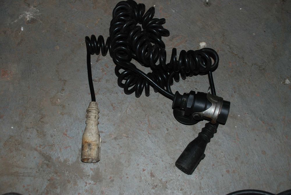 Cablu electric spiralat adaptor priza, auto15/7/7, mufa 7 / 24v,9 3.5m