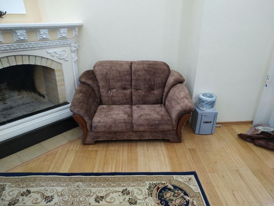 мягкой и корпусной мебели на заказ, а так же оказывает услуги