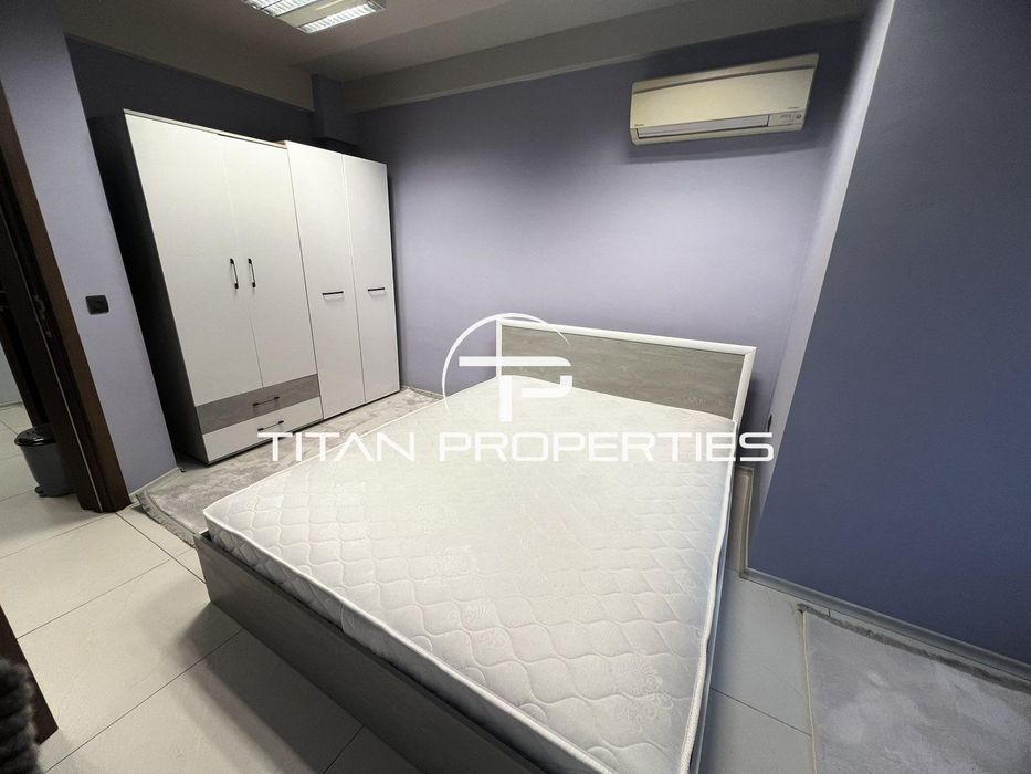 Дава се под наем Двустаен апартамент в Бургас, Център - 82 кв.м за 459 € - Снимка #4