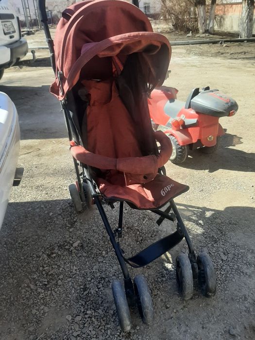 Продам летнюю коляску