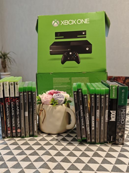 Продавам Плазма и xbox one с Игри