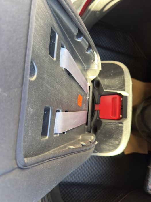 Продам своё детское автокресло burboy iSOFIX 360, состояние: отличное.