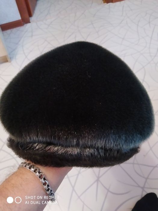 Головные уборы,кепка