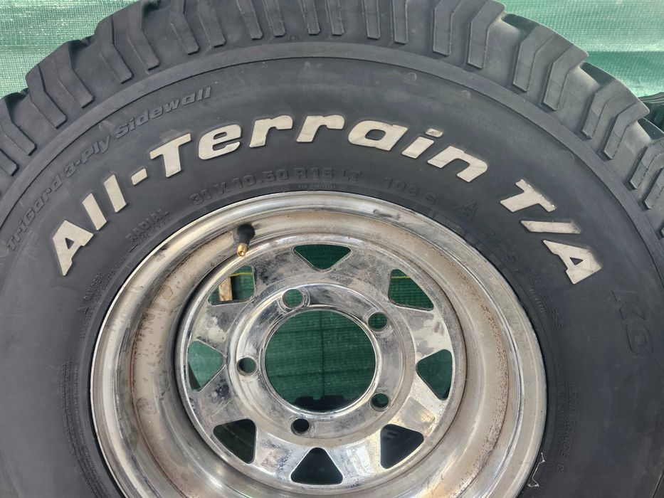 Jante  Land Cruiser plus Anvelope 31x10.50 R 15LT