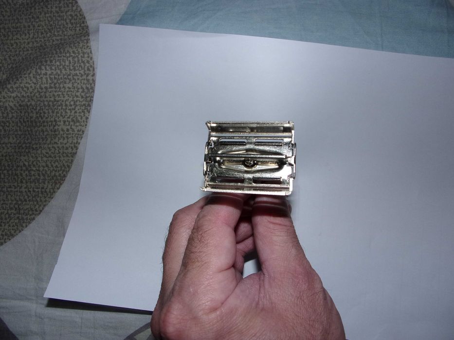 Aparat de Ras Gillette Clasic nou