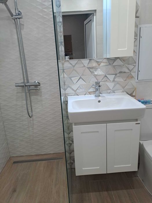 Дава се под наем Двустаен апартамент в Плевен, Широк център - 65 кв.м за 357 € - Снимка #7