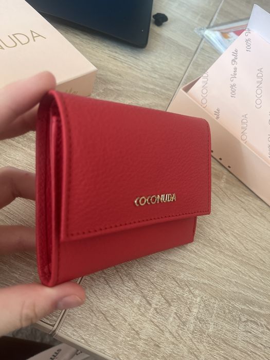 Portofel roșu pentru damă
