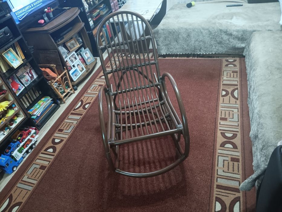 Люлеещ  се  стол