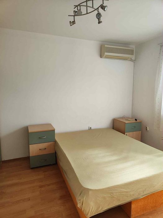 Дава се под наем Двустаен апартамент в Варна, Лятно кино Тракия - 45 кв.м за 409 € - Снимка #3