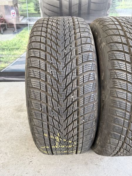 225/45/18 GOODYEAR 2бр