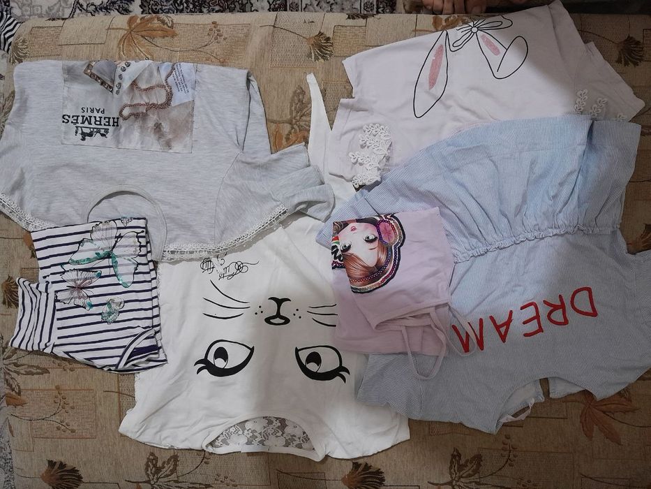 Футболки для девочек