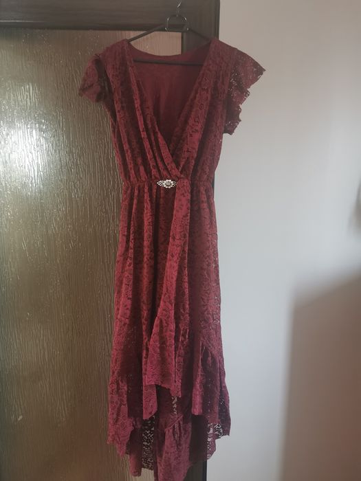 Rochii elegante diverse culori