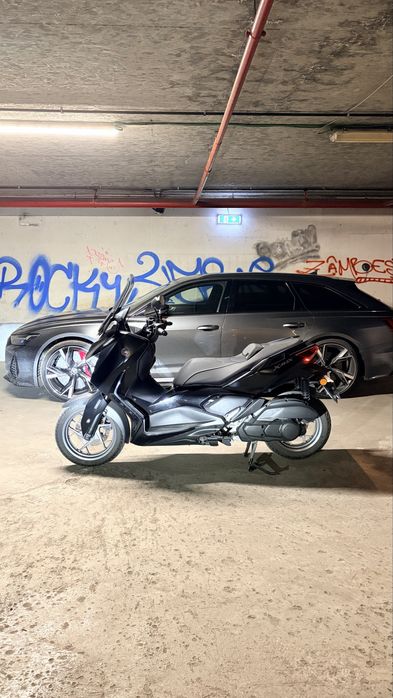 Yamaha x-max 125 tech max - scooter