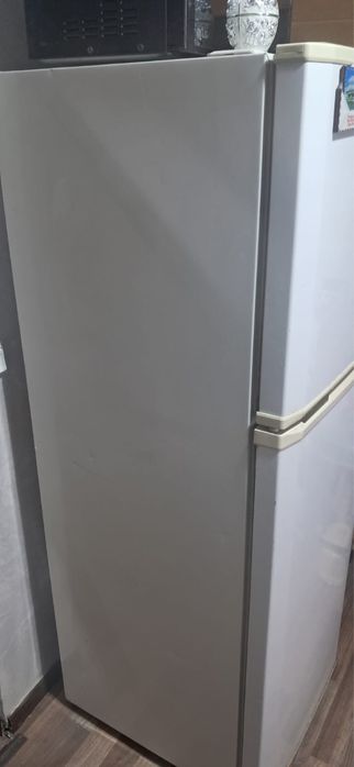 Продам холодильник lg рабочий