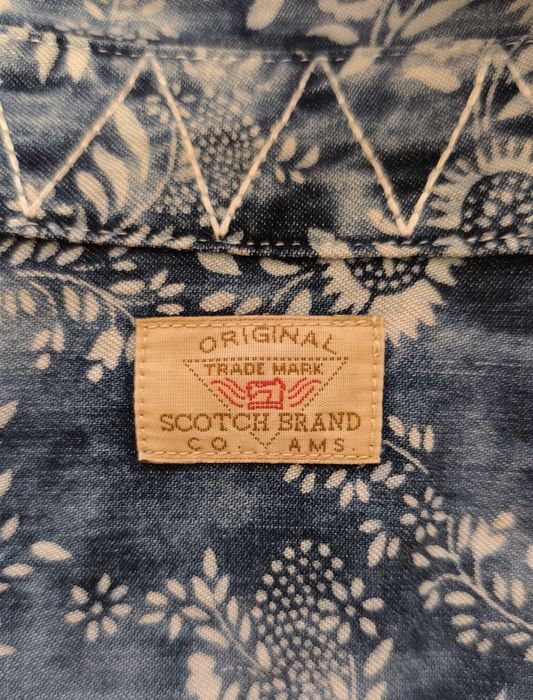 Оригинална памучна риза Scotch & Soda - къс ръкав, флорален деним мотив