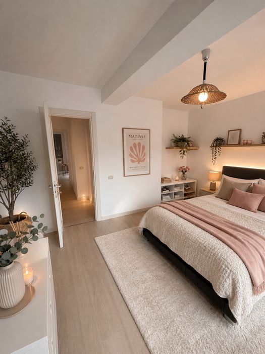 Apartament 3 camere de închiriat