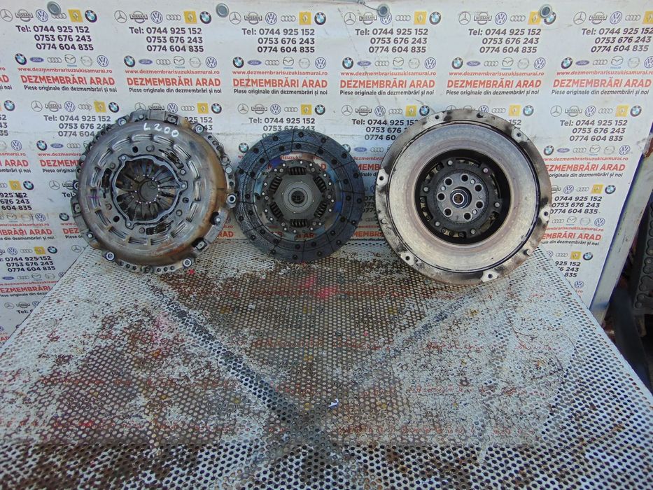 Volanta Mitsubishi L200 euro 6 2.2 2.4 4n14 placa presiune disc ambreiaj l200 euro 6