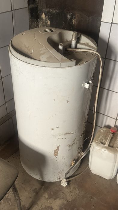 Газовая колонка /аристон