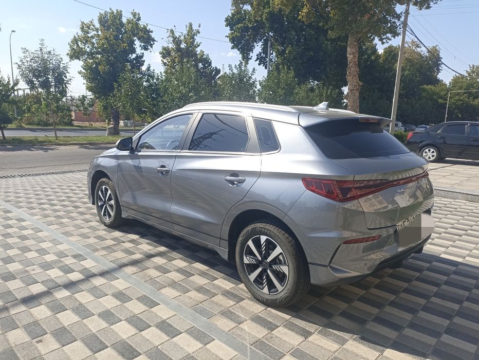 BYD E2 Luxury 405 km! 2025 yil! 2026 yil avtosalondan  olingan! Toza