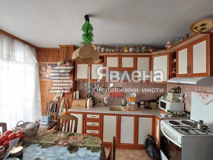 Продава се Многостаен апартамент в Ямбол, Център - 106 кв.м за 1699 €/кв.м - Снимка #4
