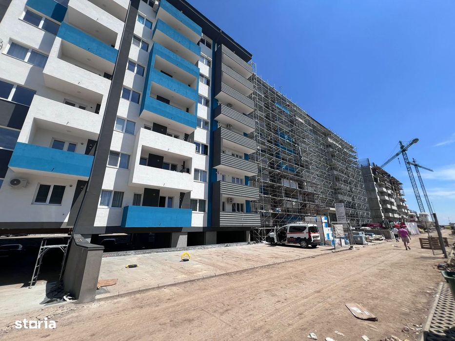 Metrou Berceni zona noua - garsoniera cu bucatarie patrata — fotografia 1