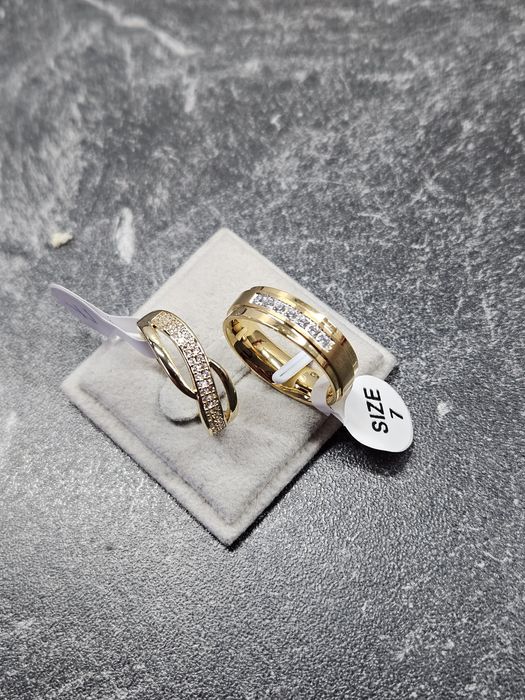 Verighete placate cu aur