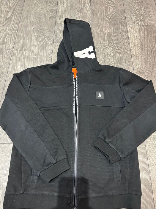 Кожено яке, суичър, грейки, анцунг-различни марки