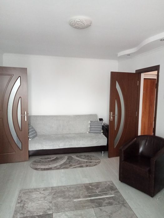 Închiriez apartament 2 camere