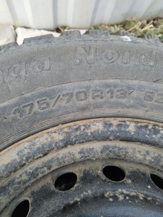 Продам шины с дисками