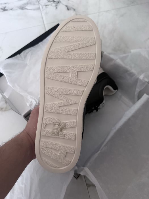 Adidasi Armani exchange 45
