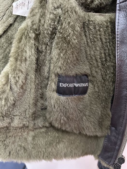 Haina din piele naturala Emporio Armani Noua cu eticheta