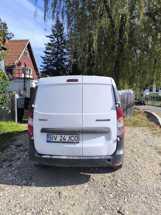 Vând Dacia Dokker