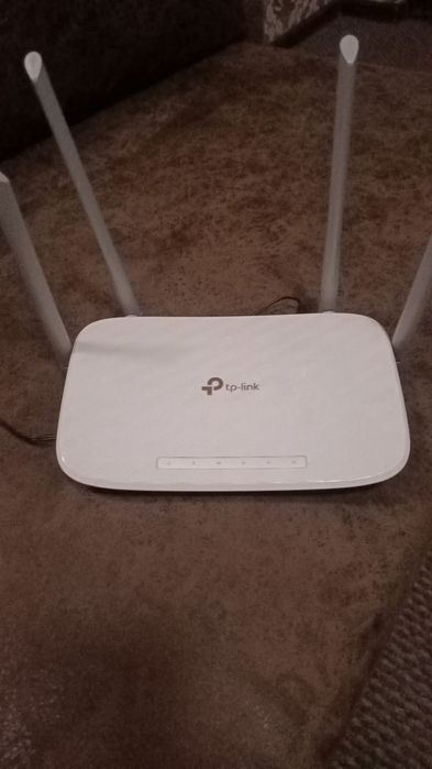 Продам роутер бу