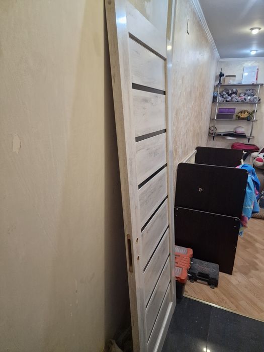Продам дверь межкомнатную