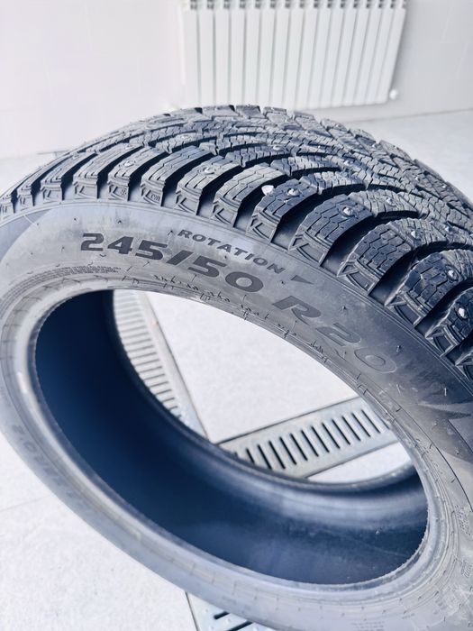 Pirelli Scorpion Ice Zero2 245/50 R20 105 T с шипами
