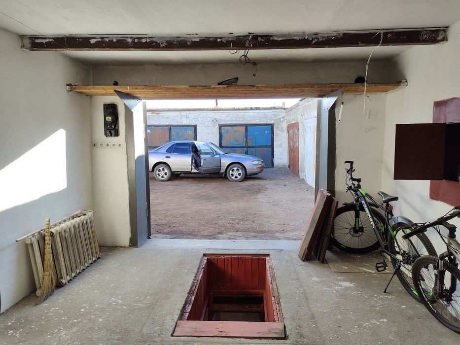 Гараж на Иванова