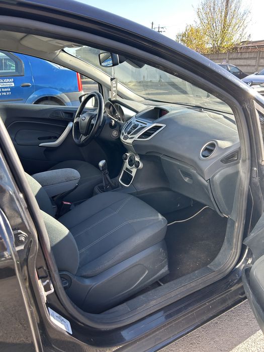 Ford Fiesta Econetic 2011 1.6 TDCi 105 CP