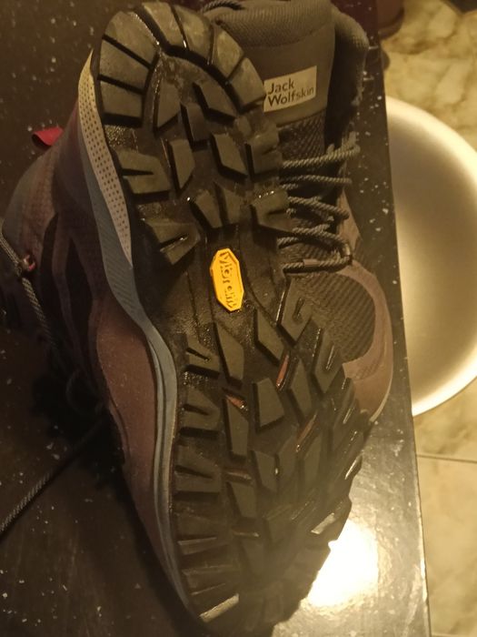 Bocanci de drumeție