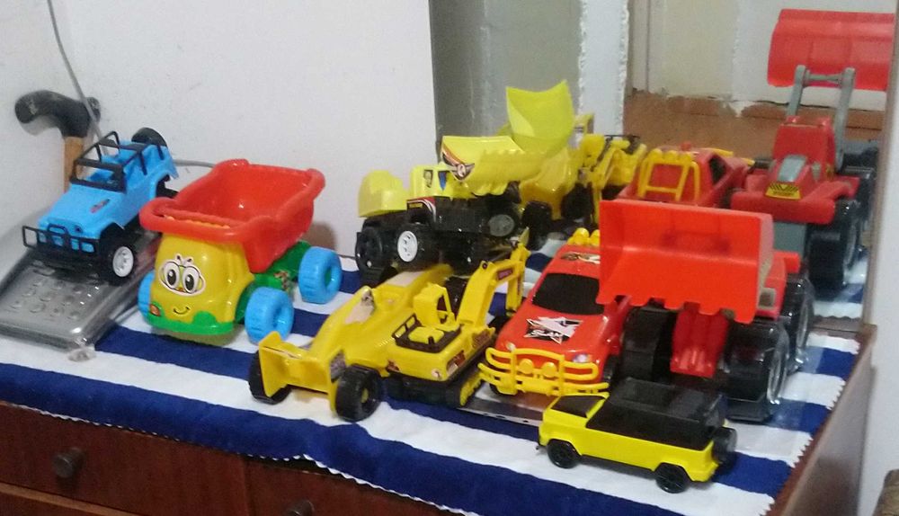 Игрушки машины хар хил пистолет