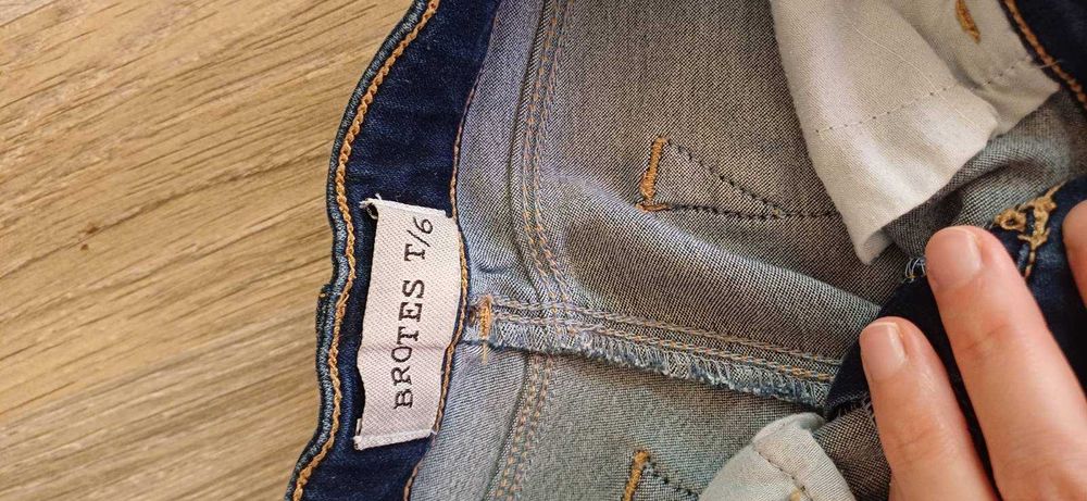 Детски дънки, размер 122 см