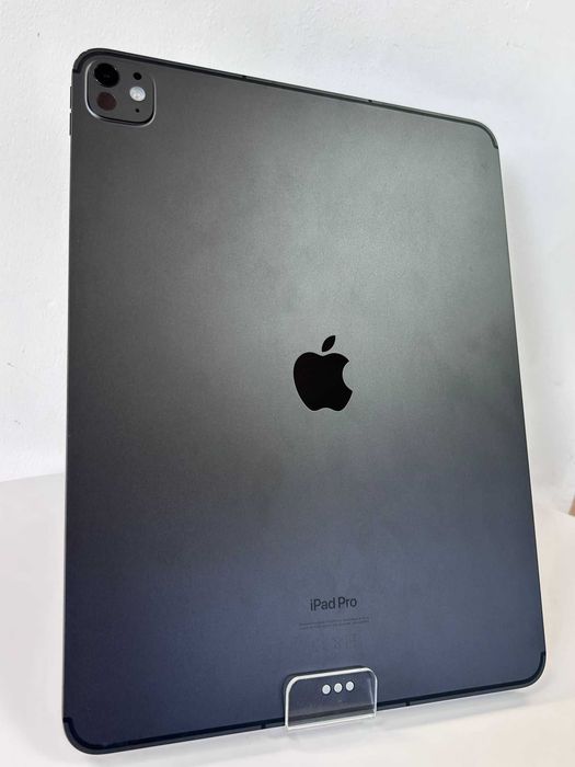 IPad Pro 13 inch M4 256GB + Apple Pencil Pro și Husă Apple Galati